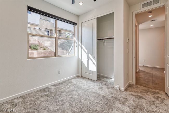 639 Grey Saker St, Townhouse with 4 bedrooms, 4 bathrooms and null parking in Las Vegas NV | Image 32