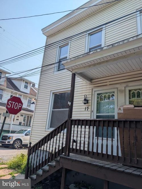 17-17-19-21-23 Pine Street, PORT CARBON, PA, 17965 | Card Image