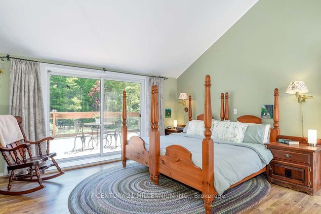 248504 5 Sideroad, House other with 3 bedrooms, 3 bathrooms and 18 parking in Mono ON | Image 23