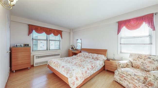 APT-16L - 43-10 Kissena Blvd, Home with 2 bedrooms, 2 bathrooms and null parking in Flushing NY | Image 7