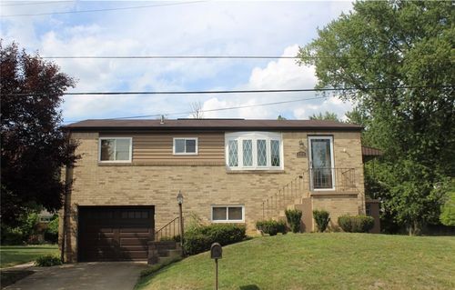 109 Linden St, Glenshaw, PA, 15116-2625 | Card Image