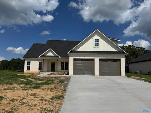 140 Gavins Way, Arab, AL, 35016-7203 | Card Image