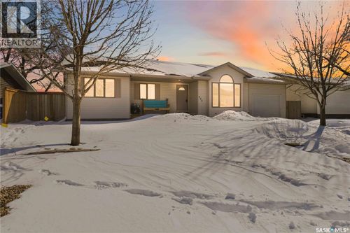 775 1st Ave N, Martensville, SK, S0K2T2 | Card Image