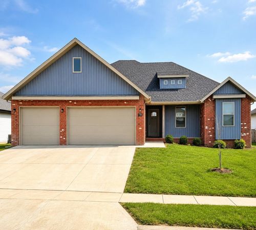 730 E Penzance Cir, Nixa, MO, 65714-9452 | Card Image