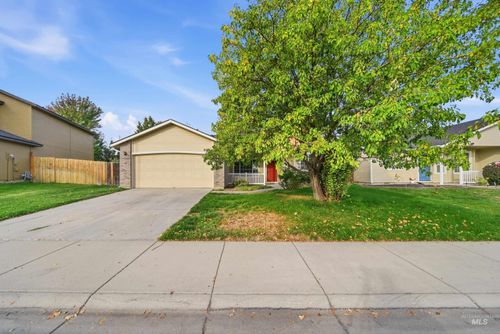 2059 N Eureka Ave, Meridian, ID, 83646 | Card Image