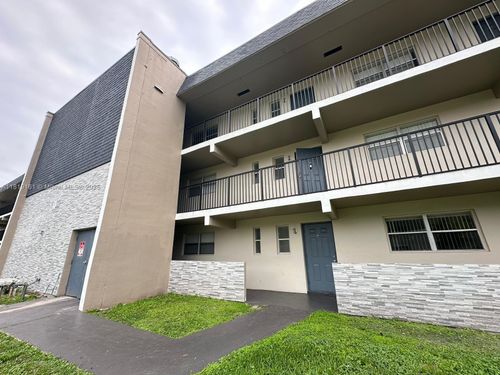 apt-107-8000 Fairview Dr, Tamarac, FL, 33321-3944 | Card Image