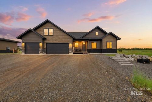 13152 Hawks Bay Rd, Donnelly, ID, 83615-5503 | Card Image