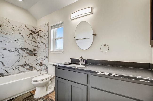 Bathroom 2 with tub/shower combination | Image 16