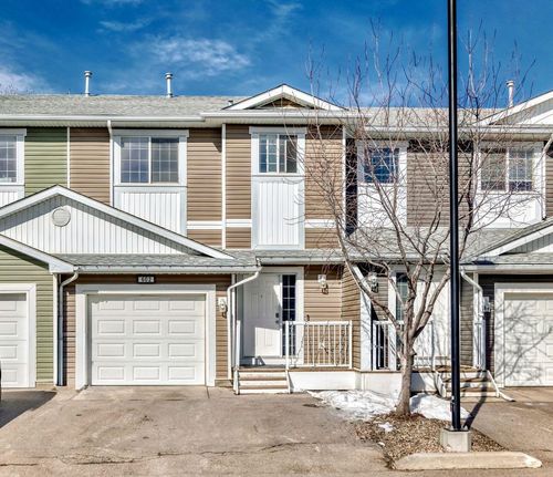 602-800 Yankee Valley Blvd Se, Airdrie, AB, T4A2L3 | Card Image
