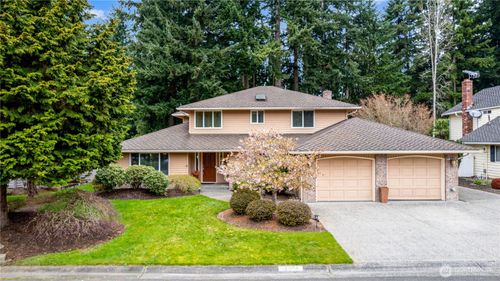 12504 40th Ave Se, Everett, WA, 98208-5672 | Card Image
