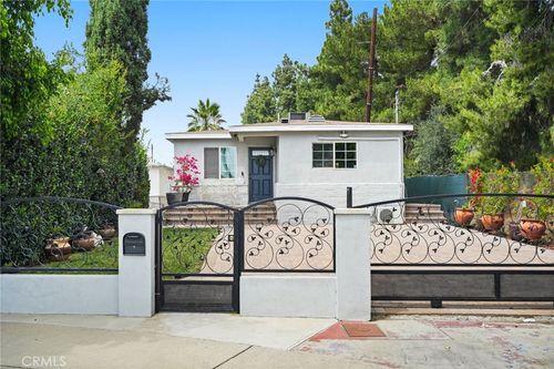 15627 Vintage St, North Hills, CA, 91343-1537 | Card Image