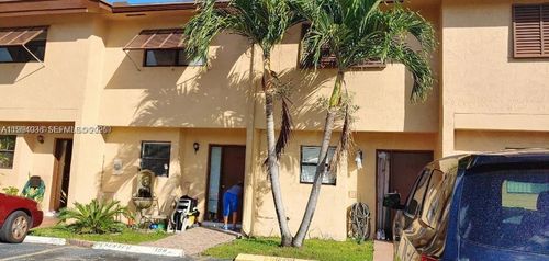 106-6850 Nw 173rd Dr, Hialeah, FL, 33015-5503 | Card Image