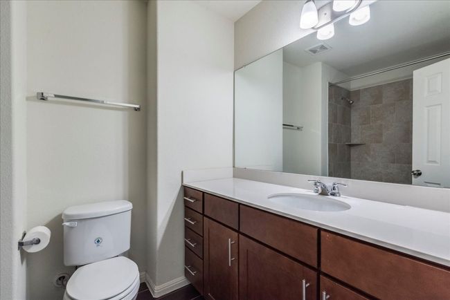 APT-402 - 1701 S Bell Blvd, Condo with 3 bedrooms, 3 bathrooms and 2 parking in Cedar Park TX | Image 24