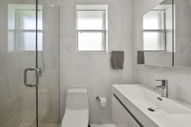 2904 Oakbrook Dr, House other with 5 bedrooms, 4 bathrooms and null parking in Weston FL | Image 21