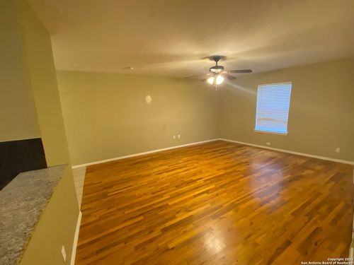 204-211 Natalen Ave, San Antonio, TX, 78209-6763 | Card Image