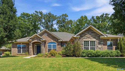 4737 Autumn Dusk Dr Se, Owens Cross Roads, AL, 35763-2006 | Card Image