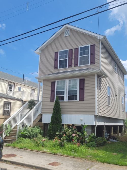 4202 Stewart Ave, Atlantic City, NJ, 08401-1048 | Card Image