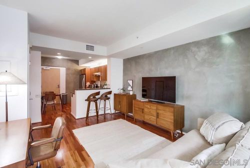 unit-903-321 10th Ave, San Diego, CA, 92101-7481 | Card Image