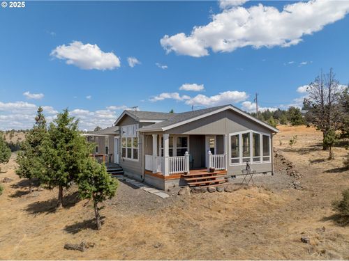 15255 Se Remington Rd, Prineville, OR, 97754-7695 | Card Image
