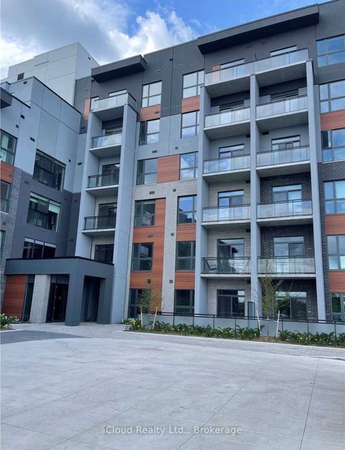 325-95 Dundas St W, Oakville, ON, L6M5N4 | Card Image