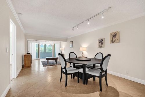 101-1051 Orange Ter, Delray Beach, FL, 33445-5965 | Card Image