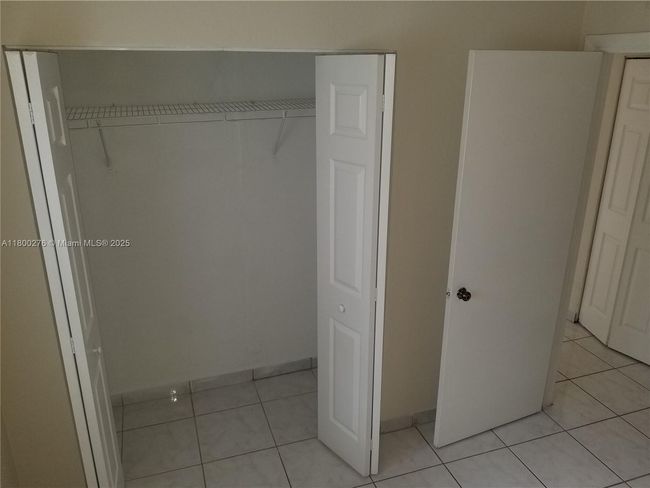 APT-402 - 8560 N Sherman Cir, Condo with 2 bedrooms, 2 bathrooms and null parking in Miramar FL | Image 17
