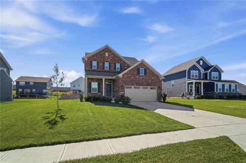 414 Sydney Dr, Tipp City, OH, 45371-6505 | Card Image
