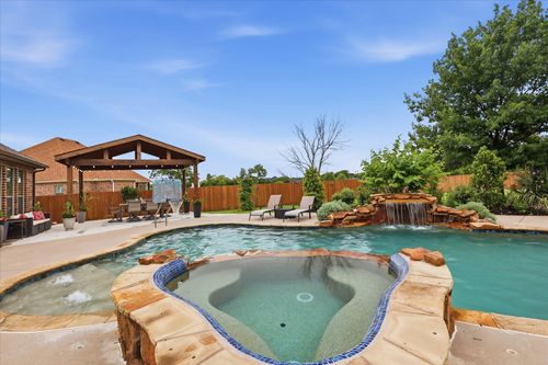 1316 Durango Springs Dr, Haslet, TX, 76052-3564 | Card Image