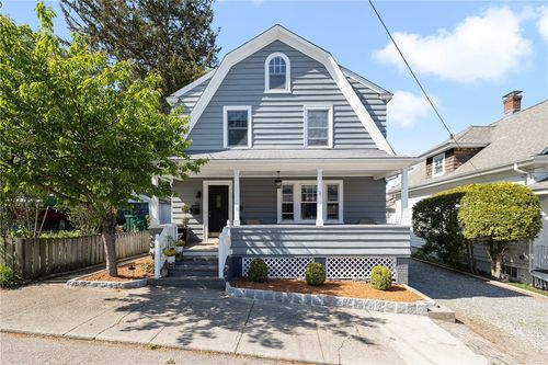 23 Lawn Ave, Warwick, RI, 02888-1621 | Card Image