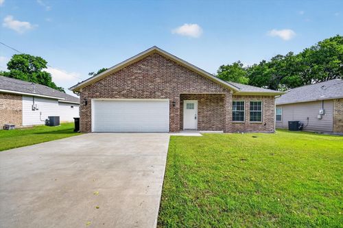 4404 Harris St, Greenville, TX, 75401-2018 | Card Image
