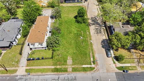 3422 Wendelkin St, Dallas, TX, 75215-3453 | Card Image