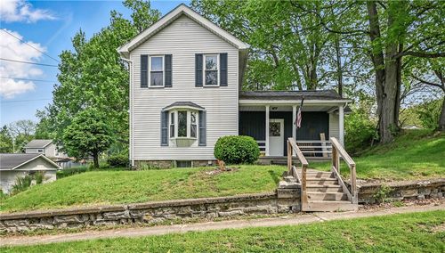 406 Spring St, Jamestown, PA, 16134-9136 | Card Image