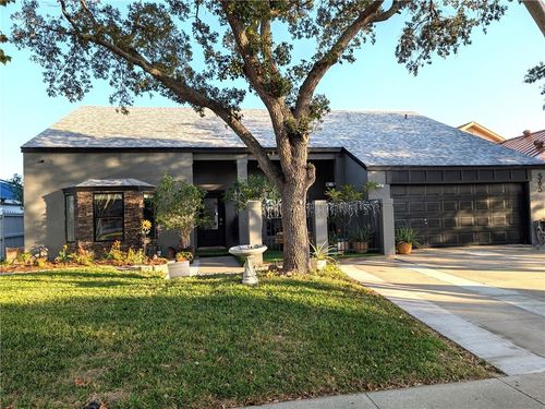 565 Poenisch Dr, Corpus Christi, TX, 78412-3172 | Card Image