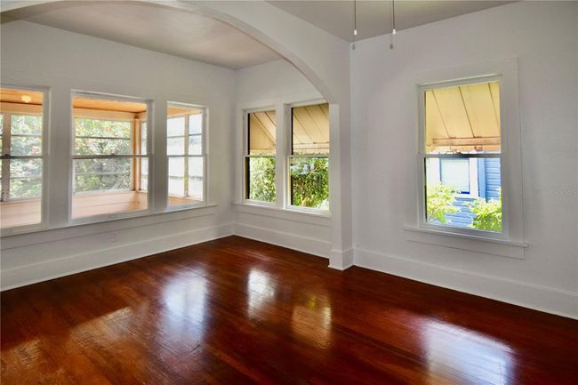 Primary Bedroom | Image 10