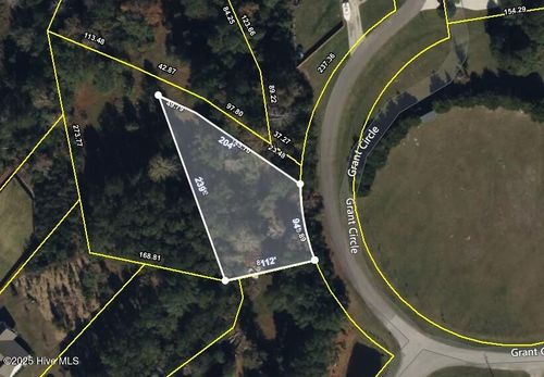 4 Grant Cir, Sneads Ferry, NC, 28460-7565 | Card Image