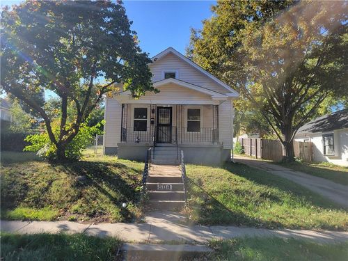 508 S Huttig Ave, Independence, MO, 64053-1510 | Card Image
