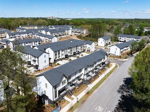 c1-3960 Redan Rd, Stone Mountain, GA, 30083-4741 | Card Image