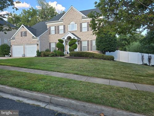 5203 Ashleigh Glen Ct, Glenn Dale, MD, 20769-9148 | Card Image