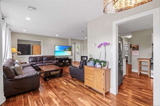 660 Phillips St, House other with 3 bedrooms, 2 bathrooms and 2 parking in Parksville BC | Image 21