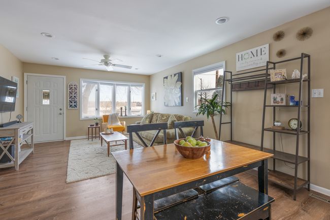 17877 W Gages Lake Rd, House other with 3 bedrooms, 1 bathrooms and 2 parking in Grayslake IL | Image 10