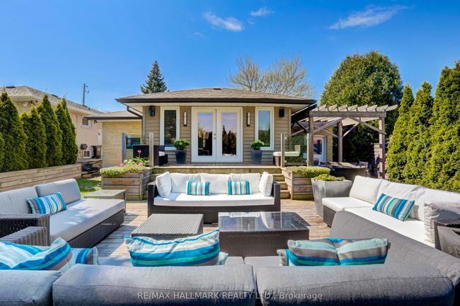 4 Tinder Cres, House other with 4 bedrooms, 2 bathrooms and 4 parking in North York ON | Image 28