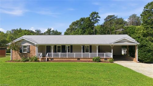 5325 Old Greensboro Rd, Randleman, NC, 27317-7847 | Card Image