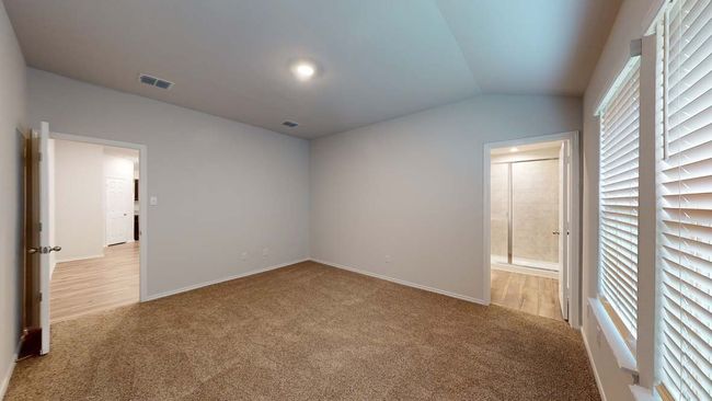 177 Creekfall Rd, House other with 3 bedrooms, 2 bathrooms and 2 parking in Burnet TX | Image 10