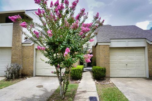 1825 Veranda Drive, West Columbia, TX, 77486 | Card Image