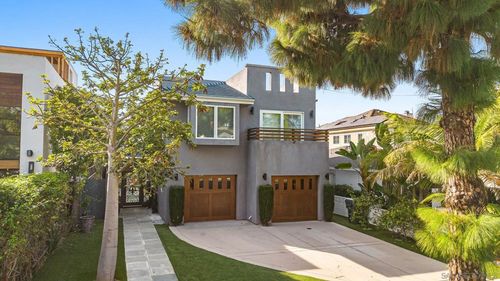 684 Margarita Ave, Coronado, CA, 92118-2321 | Card Image