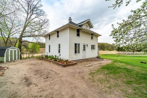 9450 90th St, Downing, WI, 54734-9474 | Card Image