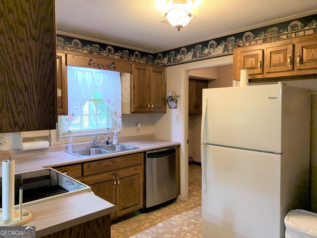 140 Julia Ct, House other with 3 bedrooms, 2 bathrooms and null parking in Toccoa GA | Image 5
