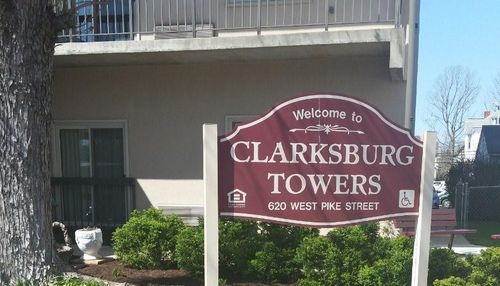 620 W Pike St, Clarksburg, WV, 26301-2663 | Card Image