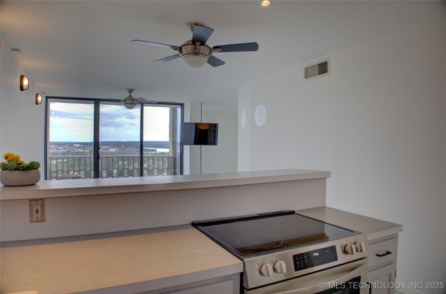 APT-15C - 1502 S Boulder Ave, Condo with 1 bedrooms, 1 bathrooms and null parking in Tulsa OK | Image 9