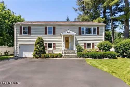 7 Brownhouse Rd, Old Greenwich, CT, 06870-1502 | Card Image